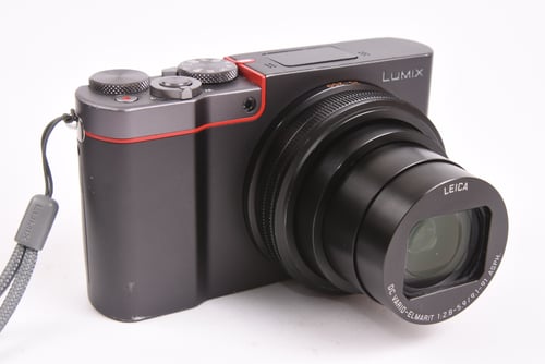 Panasonic ZS100 P&S