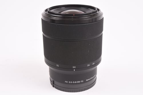 Sony FE 28-70mm f/3.5-5.6