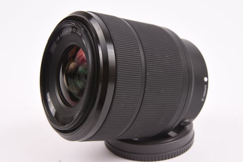 thumbnail-5 for Sony FE 28-70mm f/3.5-5.6
