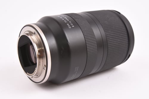thumbnail-3 for Tamron 17-70mm f/2.8 Di III-A (B070) for Sony E DUST