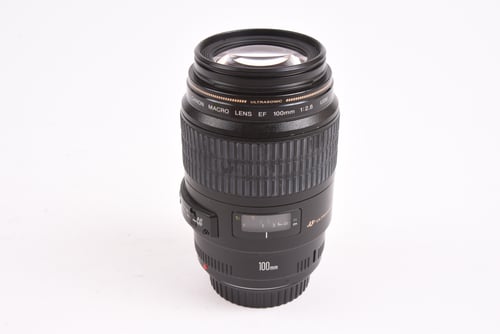 Canon EF 100mm f/2.8 USM