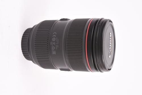 thumbnail-3 for Canon EF 24-105mm f/4 L IS II SCRATCH