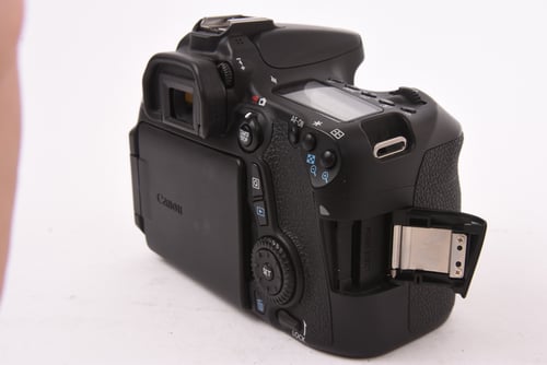 thumbnail-2 for Canon EOS 70D Body