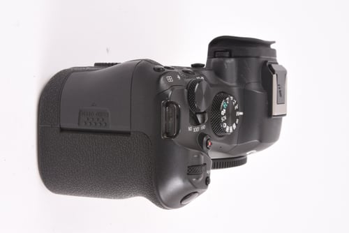 thumbnail-2 for Canon EOS R6 II Body