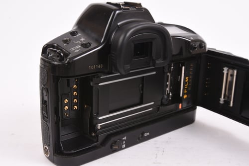 thumbnail-3 for Canon EOS-1 N Body