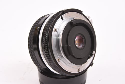 thumbnail-4 for Nikon AI 20mm f/4