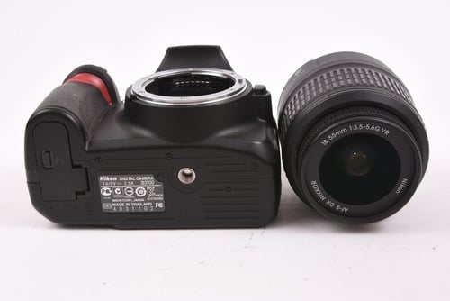 thumbnail-5 for Nikon D3100 w/ 18-55mm