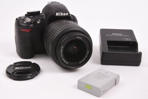 thumbnail-7 for Nikon D3100 w/ 18-55mm
