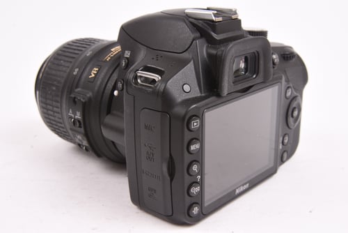 thumbnail-3 for Nikon D3200 w/ 18-55mm