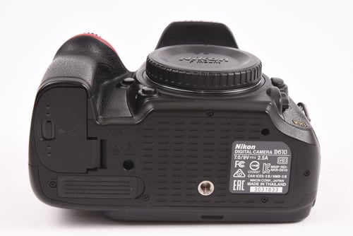 thumbnail-8 for Nikon D610 Body