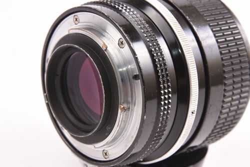 thumbnail-6 for Nikon Non AI 85mm f/1.8