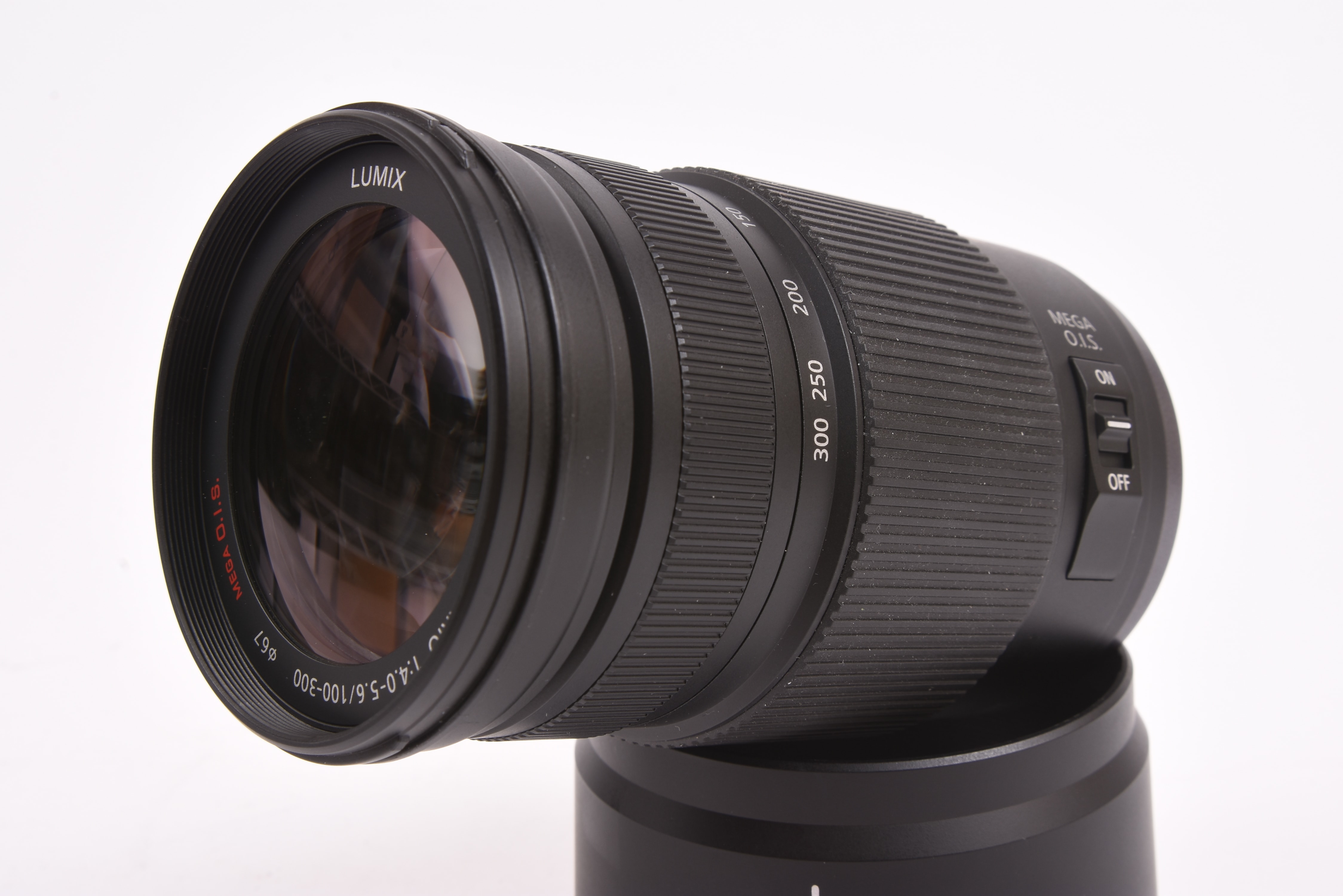Panasonic 100-300mm f/4-5.6 Vario Mega OIS — image 6