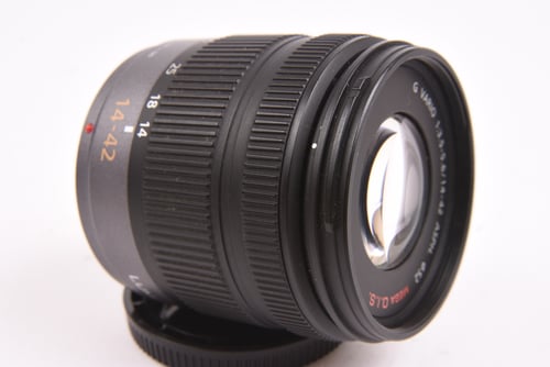 Panasonic MFT 14-42mm G