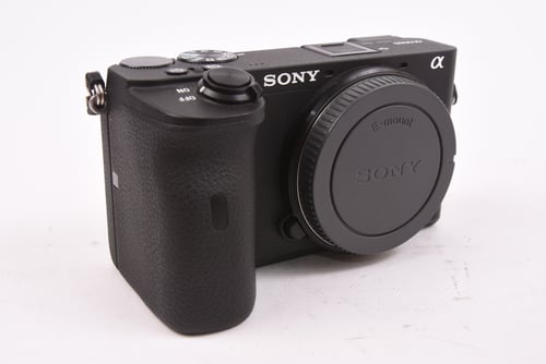 thumbnail-1 for Sony a6600 Body w/ Smallrig Cage