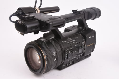 Sony NXCAM NX5U Video Camera