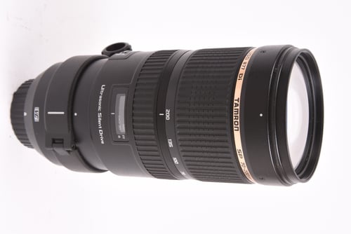 View Tamron 70-200mm f/2.8 Di (A009) for Nikon AFS Tamron 70-200mm f/2.8 Di (A009) for Nikon AFS