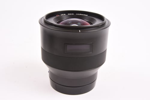 Zeiss Batis 25mm f/2 for Sony FE