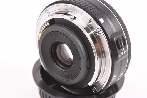 thumbnail-6 for Canon EFS 24mm f/2.8 STM