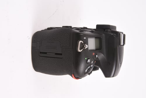 thumbnail-2 for Nikon D750 Body w/ Grip