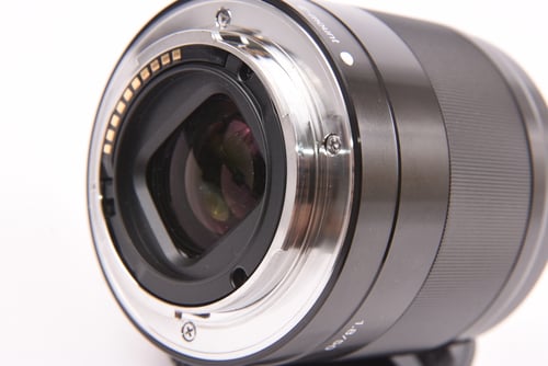 thumbnail-6 for Sony E 50mm f/1.8