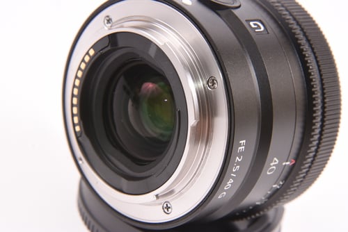 thumbnail-6 for Sony FE 40mm f/2.5 G
