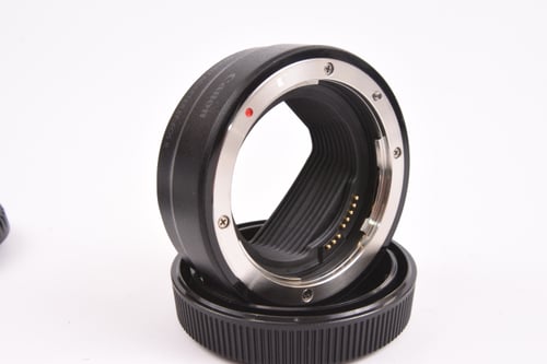 thumbnail-2 for Canon EF-EOS R Mount Adapter
