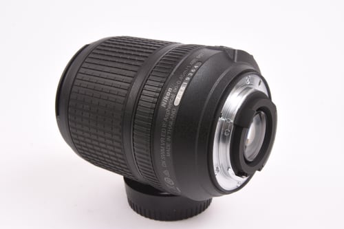 thumbnail-4 for Nikon AFS 18-140mm f/3.5-5.6 G ED VR DX