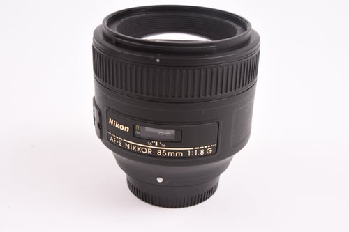 Nikon AFS 85mm f/1.8 G