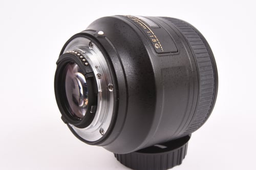 thumbnail-3 for Nikon AFS 85mm f/1.8 G