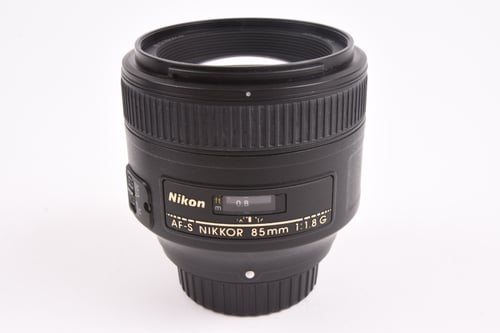Nikon AFS 85mm f/1.8 G