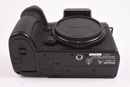 thumbnail-5 for Panasonic S5IIx Body