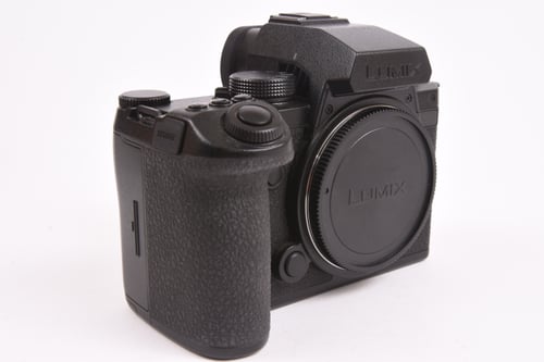 thumbnail-1 for Panasonic S5IIx Body