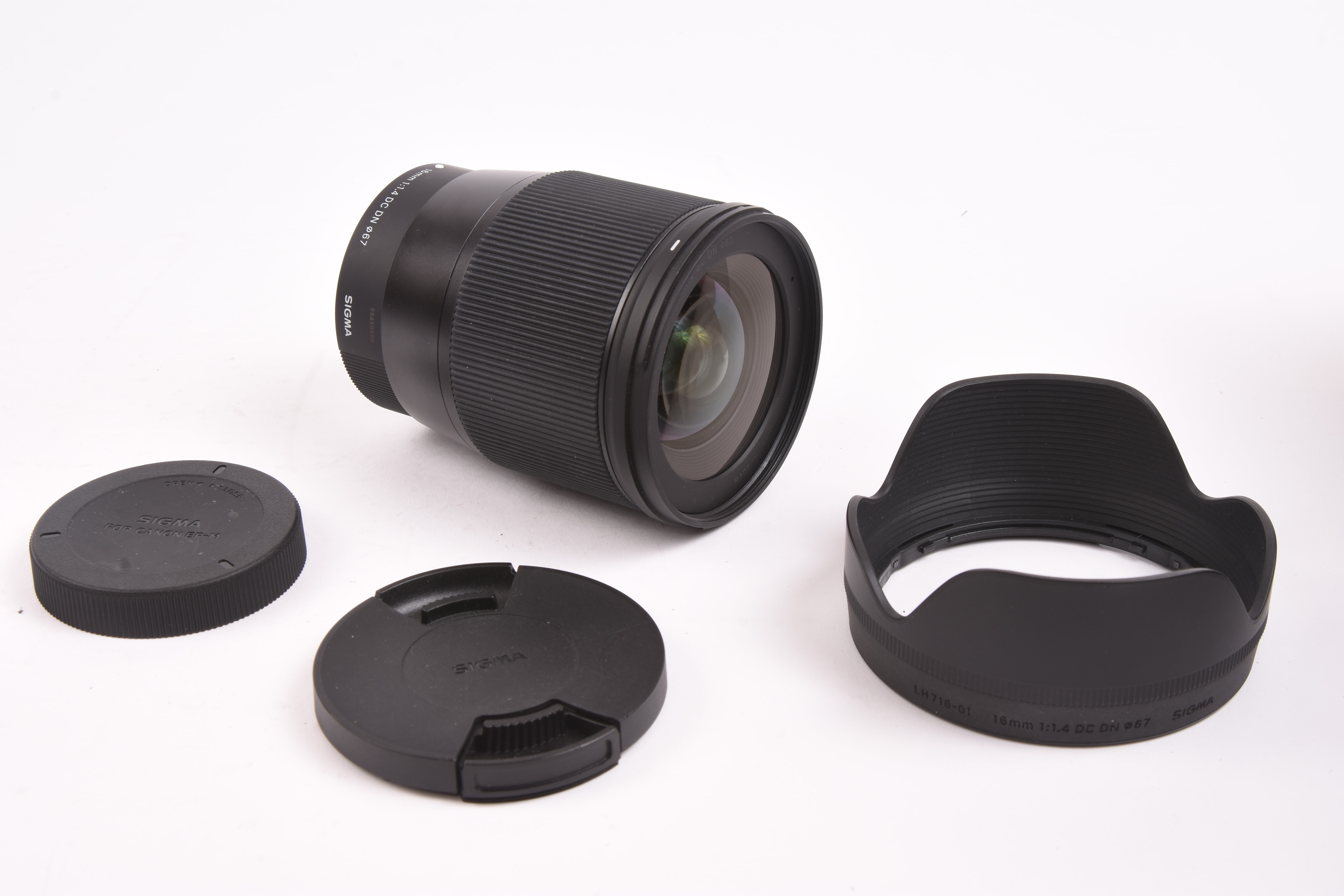 Sigma 16mm f/1.4 DC DN — image 9