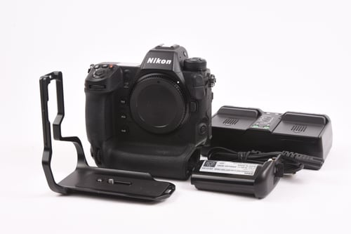 Nikon Z9 Body w/ Cage