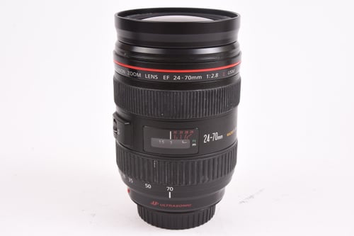 Canon EF 24-70mm f/2.8 L USM