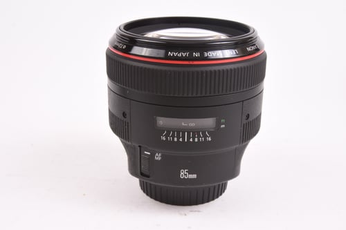 Canon EF 85mm f/1.2 L II USM