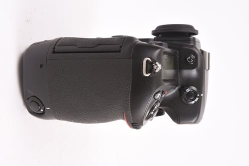 thumbnail-2 for Nikon D2x Body