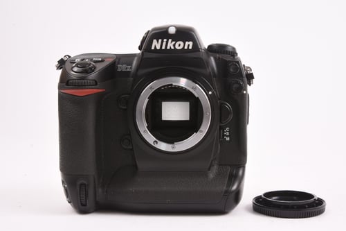 thumbnail-6 for Nikon D2x Body