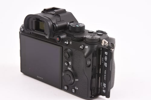 thumbnail-3 for Sony A7 III Body