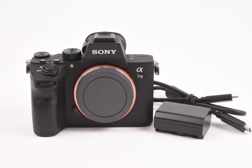 Sony A7 III Body