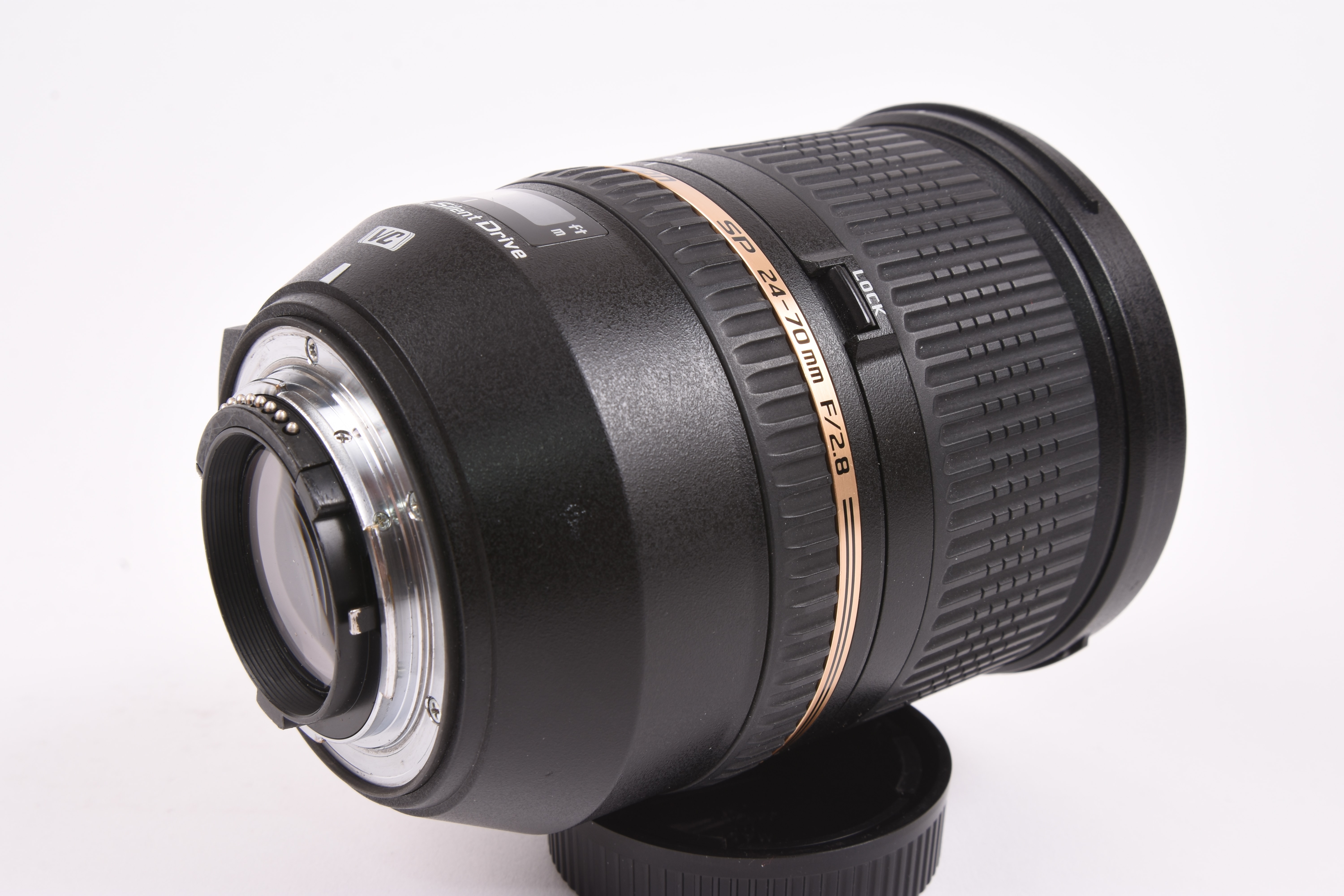 Tamron 24-70mm f/2.8 VC USD — image 4