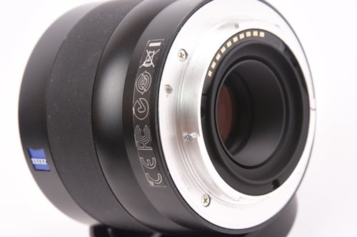 thumbnail-5 for Zeiss Planar Touit 32mm f/1.8 T* For Sony E