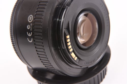 thumbnail-5 for Canon EF 50mm f/1.8 II