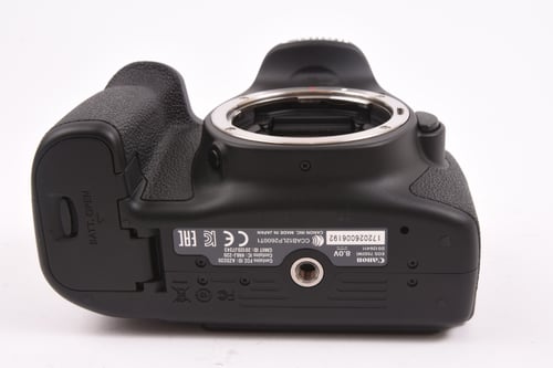 thumbnail-3 for Canon EOS 70D Body