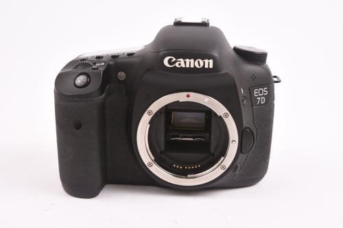 thumbnail-4 for Canon EOS 7D Body