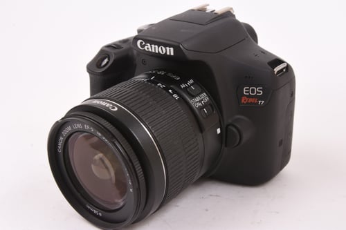 Canon Rebel T7 w/ 18-55mm