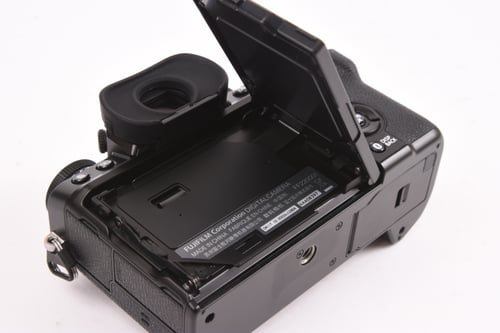 thumbnail-6 for Fujifilm X-T5 Body Black
