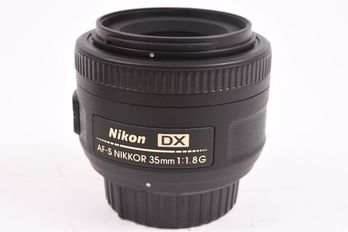 Nikon AFS 35mm f/1.8 G DX