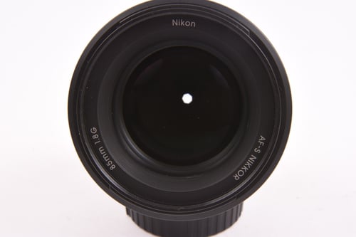 thumbnail-3 for Nikon AFS 85mm F/1.8