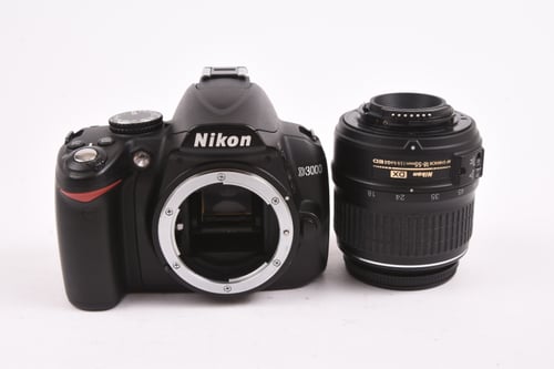 thumbnail-4 for Nikon D3000 w/ 18-55mm